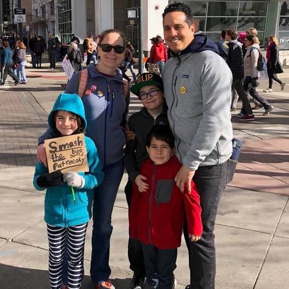 Meet your Posher, Courtney - Picture 1 of 1